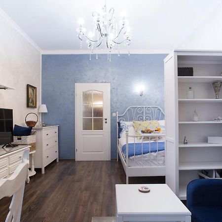 Top Center Designer Studio 1 Minute To Ndk&Vitosha By Flat Mаnager โซเฟีย ภายนอก รูปภาพ